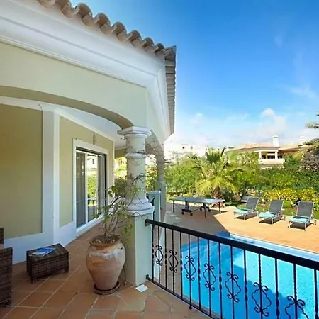 Sleeps 6 Pool Air Con Wifi Villa Vale do Lobo