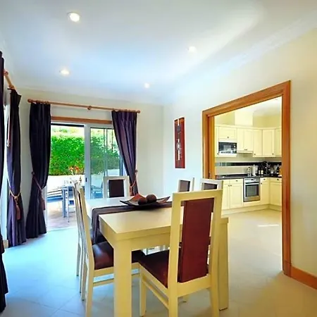 Sleeps 6 Pool Air Con Wifi Βίλα Vale do Lobo