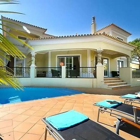 Βίλα Sleeps 6 Pool Air Con Wifi